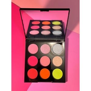NWT Morphe 9H Hot for Hue Artistry Palette